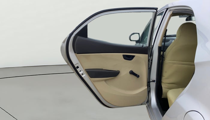 2017 Hyundai Eon ERA +, Petrol, Manual, 18,625 km, LHS Rear Door