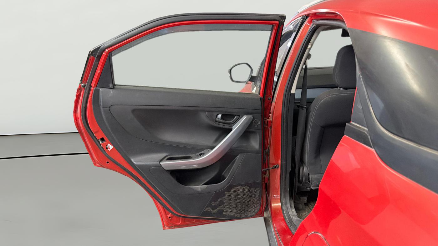 2020 Tata NEXON XM PETROL, Petrol, Manual, 65,255 km, LHS Rear Door