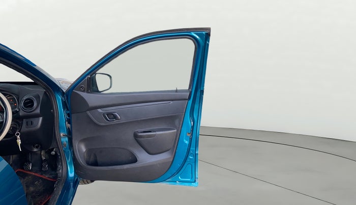 2020 Renault Kwid RXL 1.0, Petrol, Manual, 70,555 km, RHS Front Door