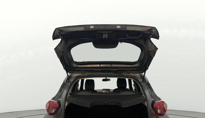 2022 Tata PUNCH ACCOMPLISHED MT, Petrol, Manual, 39,968 km, Boot Door Open