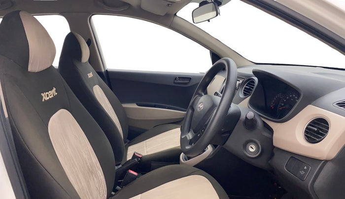 2014 Hyundai Xcent BASE 1.2, Petrol, Manual, 64,171 km, Right Side Front Door Cabin