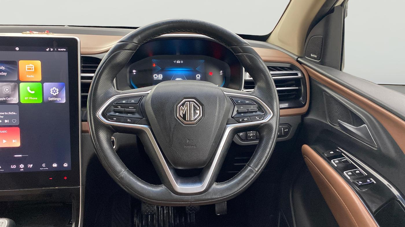 2023 MG HECTOR PLUS SHARP PRO 2.0 TURBO DIESEL 7 STR, Diesel, Manual, 75,441 km, Steering Wheel Close Up