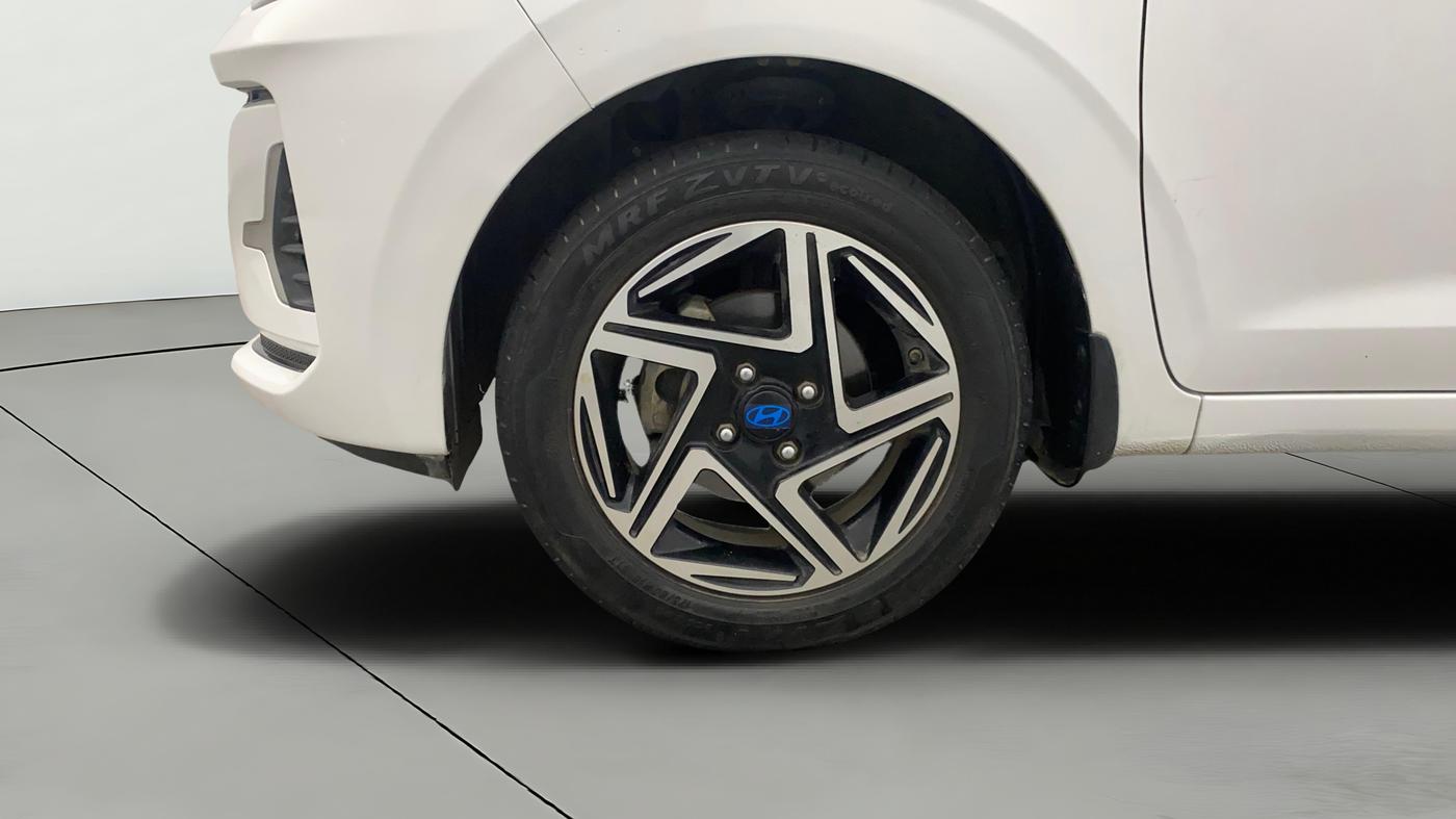 2024 Hyundai GRAND I10 NIOS ASTA 1.2 KAPPA VTVT, Petrol, Manual, 24,272 km, Left Front Wheel
