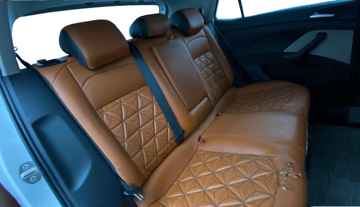 2021 Volkswagen TAIGUN HIGHLINE 1.0 TSI MT, Petrol, Manual, 31,604 km, Right Side Rear Door Cabin
