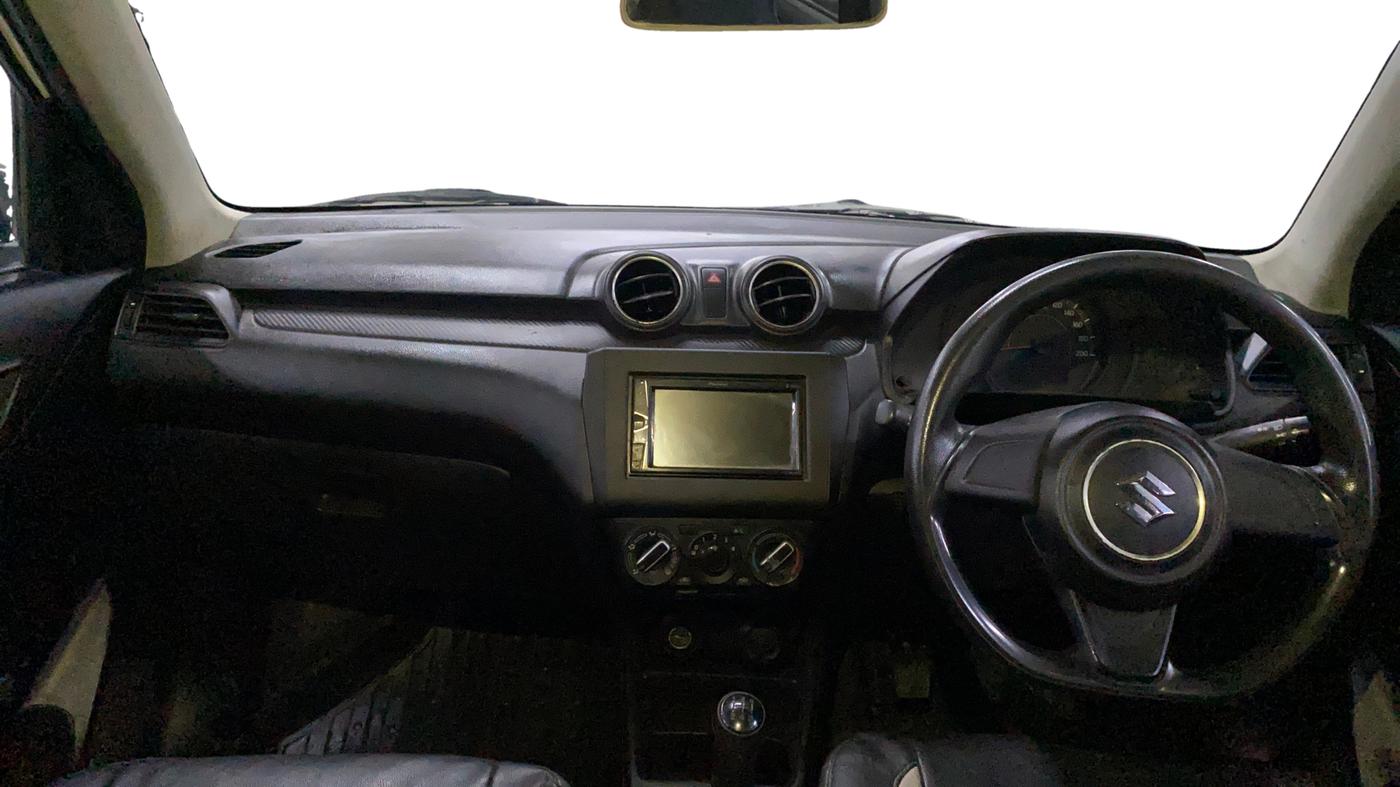 2020 Maruti Swift LXI, Petrol, Manual, 61,971 km, Dashboard