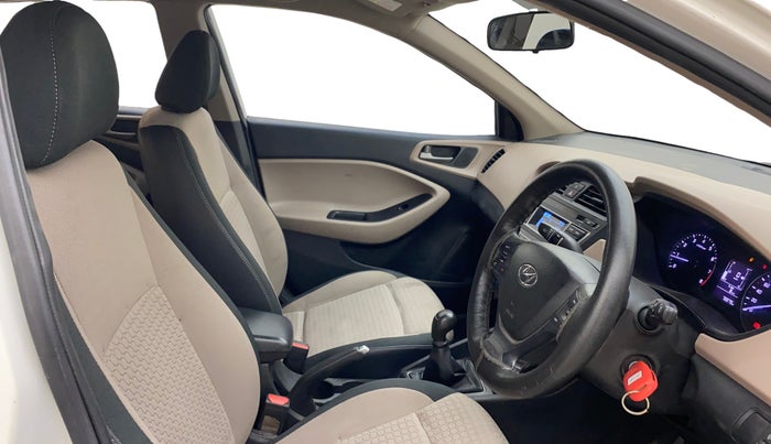 2017 Hyundai Elite i20 SPORTZ 1.2, Petrol, Manual, 78,867 km, Right Side Front Door Cabin