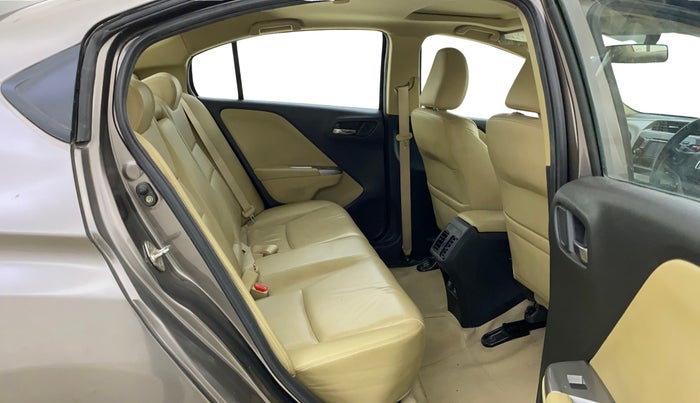 2015 Honda City 1.5L I-VTEC VX, Petrol, Manual, 70,687 km, Right Side Rear Door Cabin