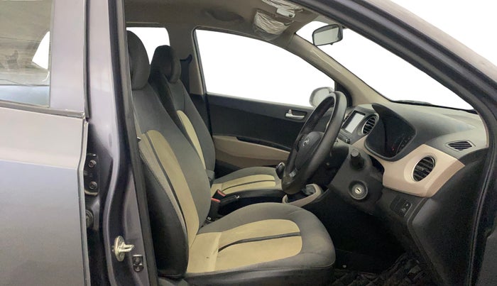 2019 Hyundai Grand i10 SPORTZ 1.2 KAPPA VTVT, Petrol, Manual, 65,628 km, Right Side Front Door Cabin