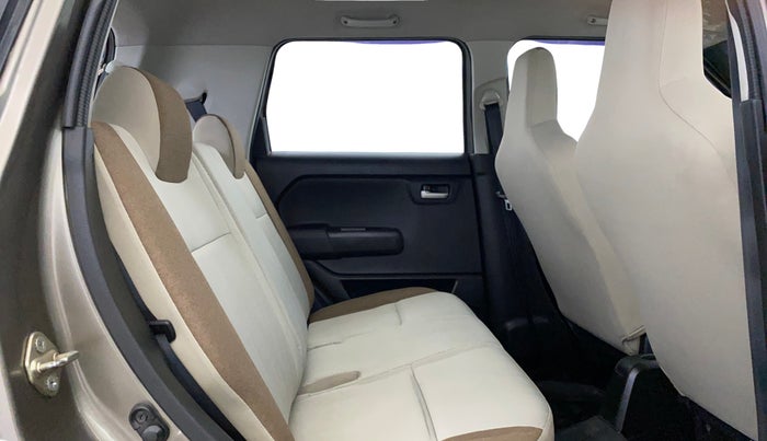 2019 Maruti New Wagon-R VXI 1.0 AMT, Petrol, Automatic, 79,193 km, Right Side Rear Door Cabin