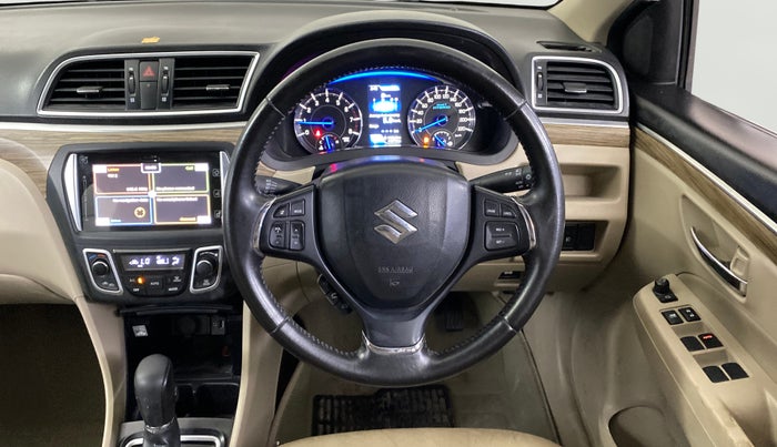 2018 Maruti Ciaz ALPHA  AT 1.5 SHVS PETROL, Petrol, Automatic, 44,267 km, Steering Wheel Close Up
