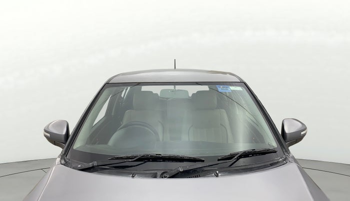 2015 Maruti Swift VXI, Petrol, Manual, 83,328 km, Front Windshield