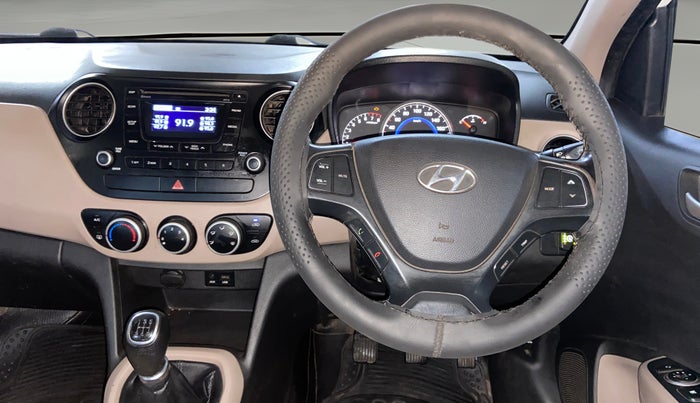2015 Hyundai Grand i10 ASTA 1.2 KAPPA VTVT, CNG, Manual, 78,834 km, Steering Wheel Close Up