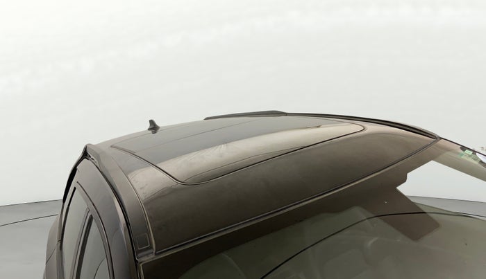 2022 Tata Safari XZ PLUS DARK EDITION, Diesel, Manual, 73,479 km, Roof