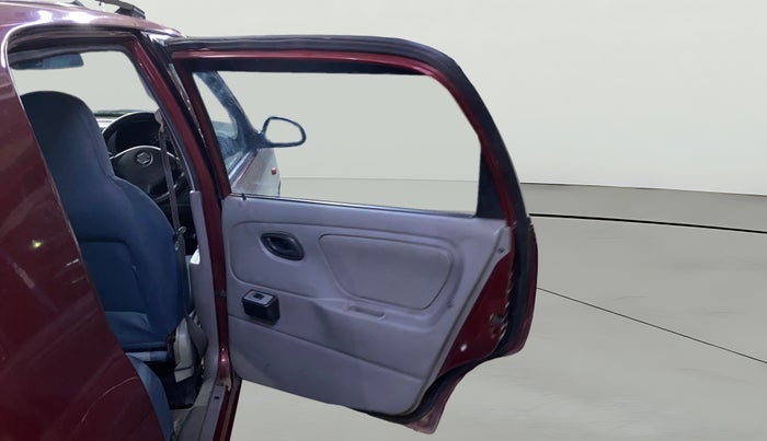 2013 Maruti Alto K10 LXI, Petrol, Manual, 92,661 km, RHS Rear Door