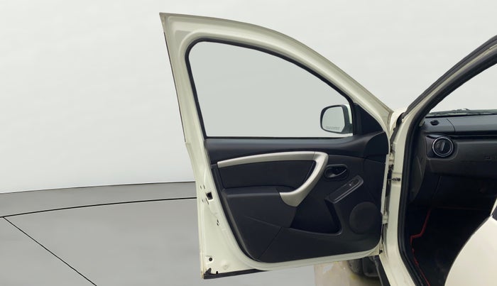 2019 Renault Duster RXS OPT CVT, Petrol, Automatic, 34,939 km, LHS Front Door