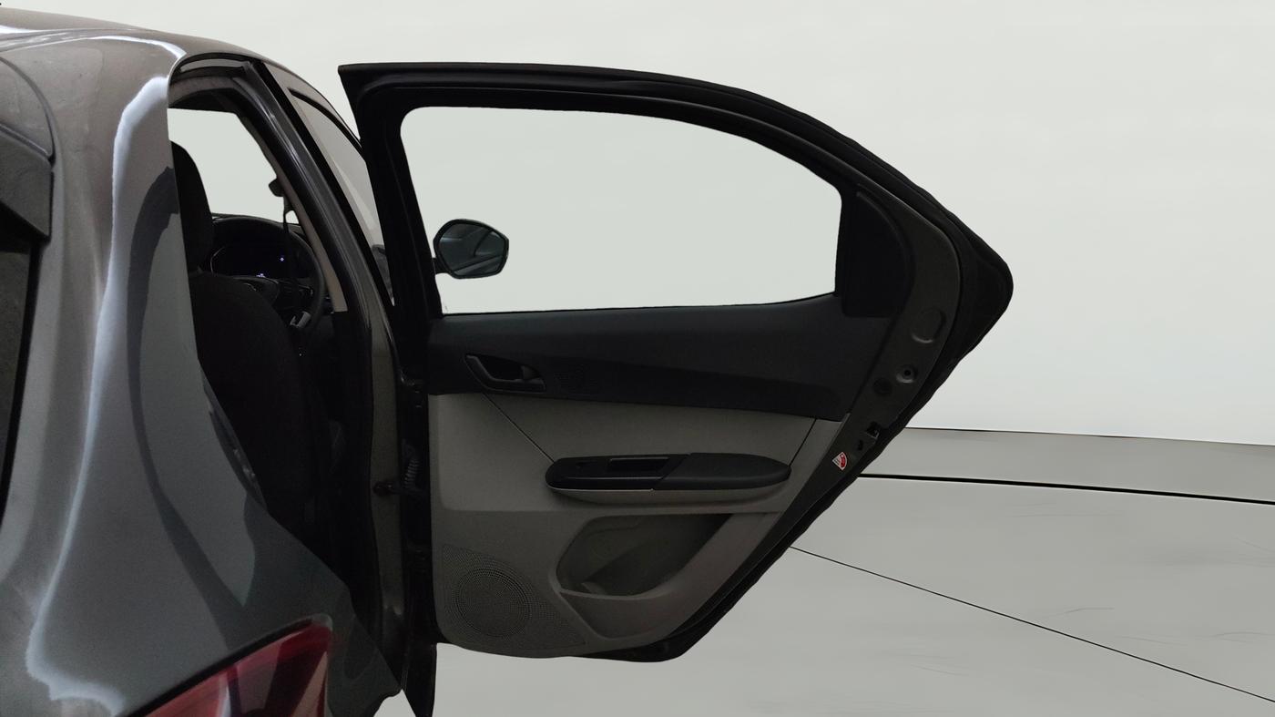 2022 Tata Tiago XT CNG, CNG, Manual, 58,504 km, RHS Rear Door