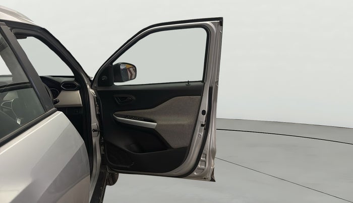 2022 Nissan MAGNITE XE, Petrol, Manual, 6,835 km, RHS Front Door