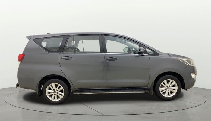 2018 Toyota Innova Crysta 2.4 GX 8 STR, Diesel, Manual, 1,06,871 km, Right Side View
