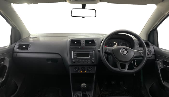 2016 Volkswagen Polo COMFORTLINE 1.2L, Petrol, Manual, 63,429 km, Dashboard