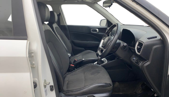 2021 Hyundai VENUE SX (O) 1.5 CRDI, Diesel, Manual, 52,295 km, Right Side Front Door Cabin