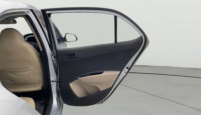 2019 Hyundai Xcent S 1.2, Petrol, Manual, 13,945 km, RHS Rear Door