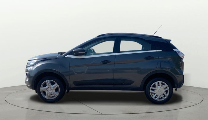 2023 Tata NEXON XM PETROL, CNG, Manual, 1,07,347 km, Left Side
