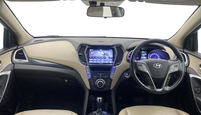 2015 Hyundai Santa Fe 4 WD AT, Diesel, Automatic, 1,28,045 km, Dashboard