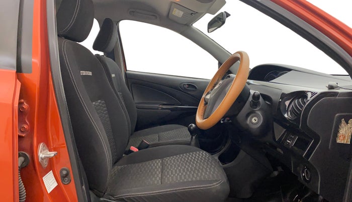 2015 Toyota Etios CROSS 1.2 G, Petrol, Manual, 44,711 km, Right Side Front Door Cabin