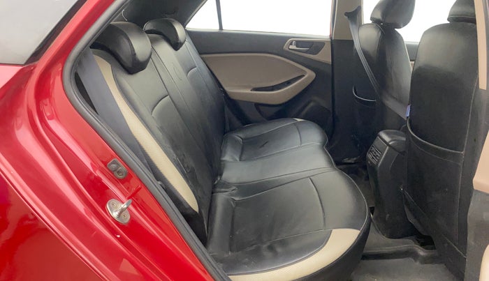 2016 Hyundai Elite i20 ASTA 1.2, Petrol, Manual, 70,061 km, Right Side Rear Door Cabin