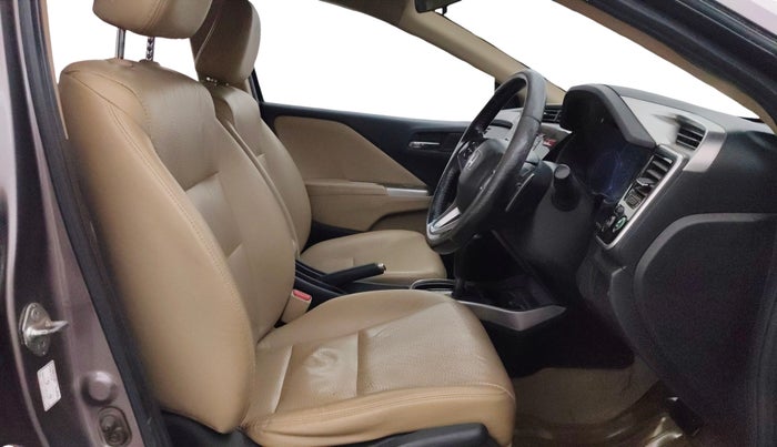 2014 Honda City 1.5L I-VTEC VX CVT, Petrol, Automatic, 1,46,790 km, Right Side Front Door Cabin