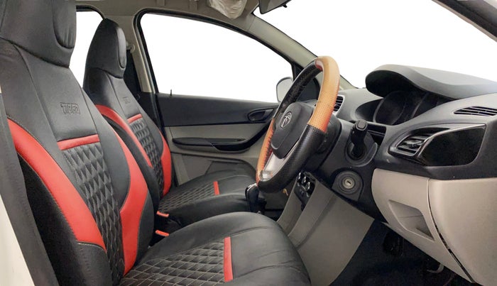 2017 Tata Tiago XT PETROL, CNG, Manual, 56,632 km, Right Side Front Door Cabin