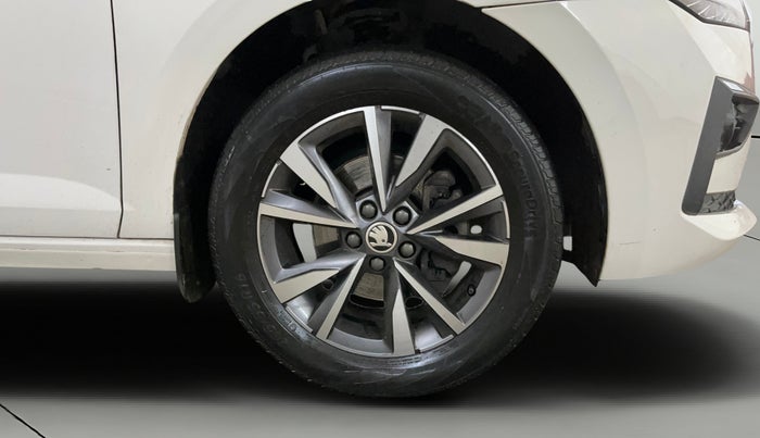 2023 Skoda SLAVIA STYLE 1.0L TSI AT, Petrol, Automatic, 37,294 km, Right Front Wheel