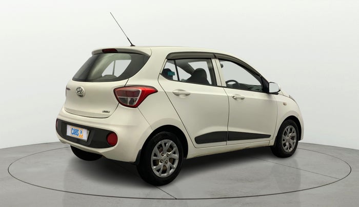 2017 Hyundai Grand i10 MAGNA AT 1.2 KAPPA VTVT, Petrol, Automatic, 98,325 km, Right Back Diagonal
