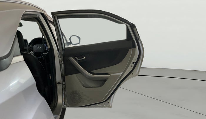 2019 Tata NEXON XZA PLUS PETROL, Petrol, Automatic, 77,122 km, RHS Rear Door