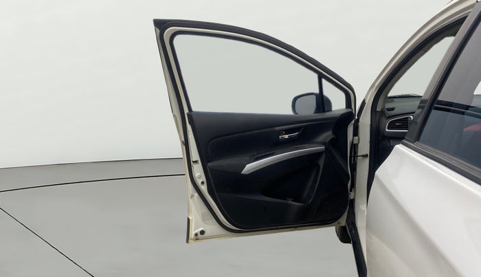 2018 Maruti S Cross ZETA 1.3, Diesel, Manual, 70,253 km, LHS Front Door