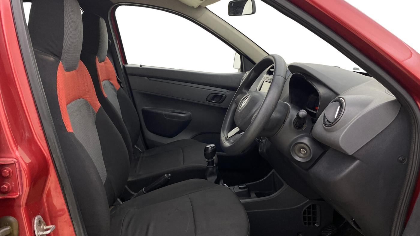2016 Renault Kwid RXT 0.8 (O), Petrol, Manual, 90,657 km, Right Side Front Door Cabin