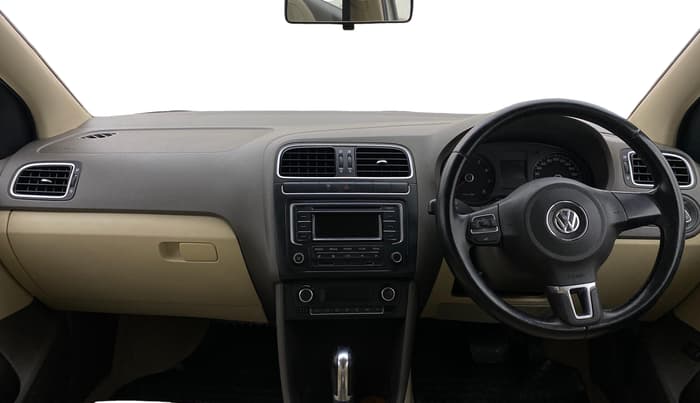 2013 Volkswagen Vento HIGHLINE PETROL AT, Petrol, Automatic, 64,381 km, Dashboard