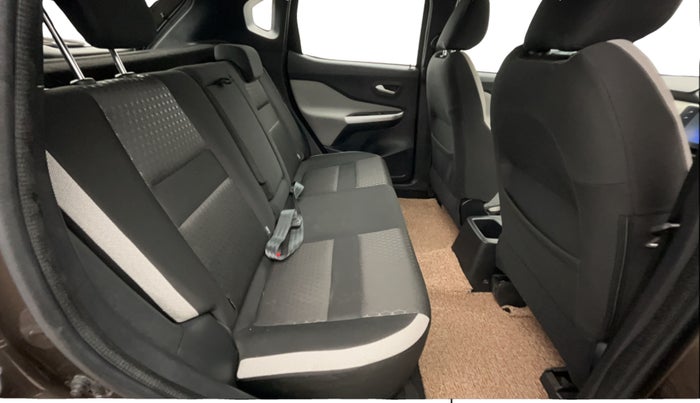 2022 Nissan MAGNITE XV TURBO, Petrol, Manual, 14,095 km, Right Side Rear Door Cabin