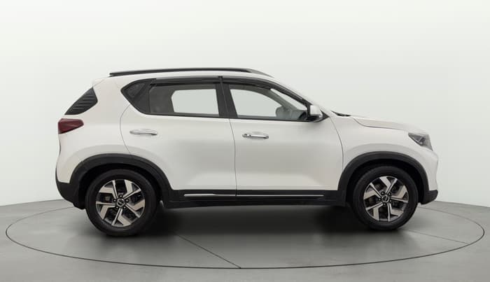 2021 KIA SONET HTX 1.5, Diesel, Manual, 99,945 km, Right Side View