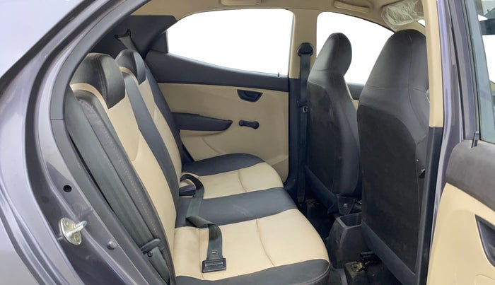 2015 Hyundai Eon ERA +, Petrol, Manual, 36,664 km, Right Side Rear Door Cabin