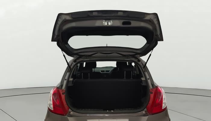 2013 Maruti Swift VXI, Petrol, Manual, 85,363 km, Boot Door Open