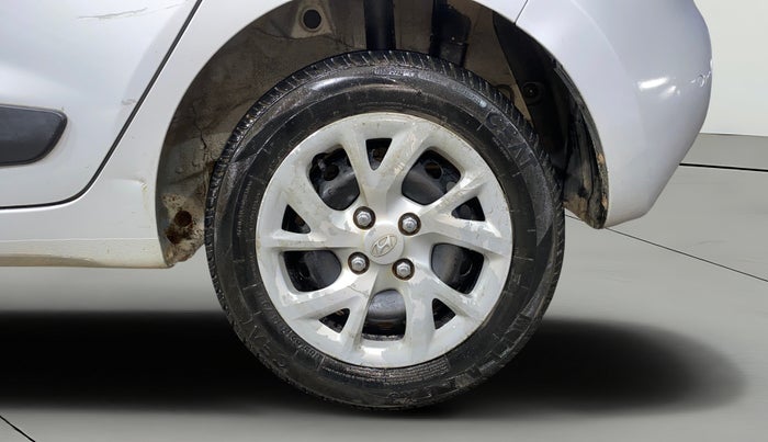 2017 Hyundai Grand i10 SPORTZ (O) 1.2 KAPPA VTVT, Petrol, Manual, 41,925 km, Left Rear Wheel