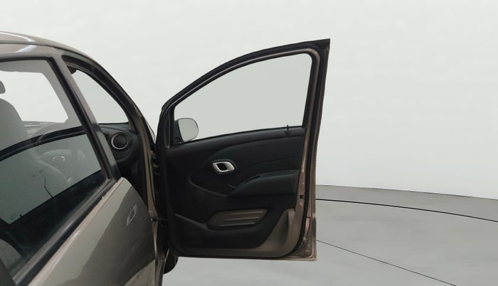 2019 Datsun Redi Go S 1.0 AMT, Petrol, Automatic, 28,049 km, RHS Front Door