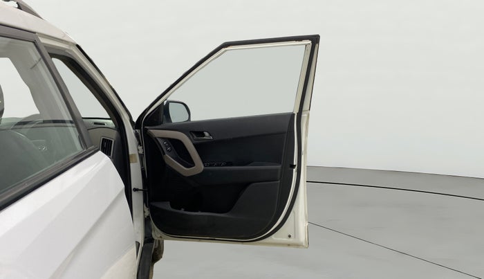 2016 Hyundai Creta SX PLUS AT 1.6 PETROL, Petrol, Automatic, 41,040 km, RHS Front Door