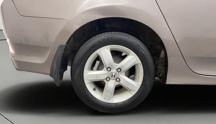 2013 Honda City 1.5L I-VTEC S MT, Petrol, Manual, 1,15,949 km, Right Rear Wheel