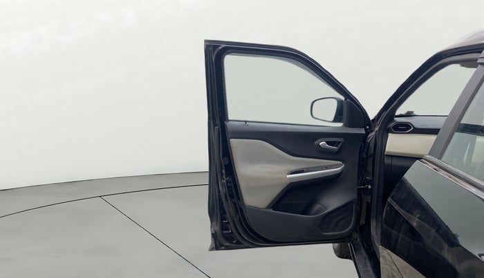 2022 Nissan MAGNITE XV PREMIUM TURBO CVT, Petrol, Automatic, 31,977 km, LHS Front Door