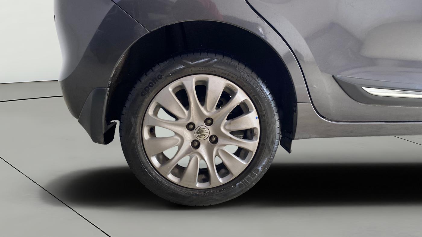 2018 Maruti Baleno ALPHA PETROL 1.2, Petrol, Manual, 25,202 km, Right Rear Wheel