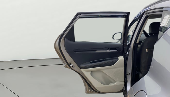 2020 KIA SONET HTX 1.0 IMT, Petrol, Manual, 17,370 km, LHS Rear Door