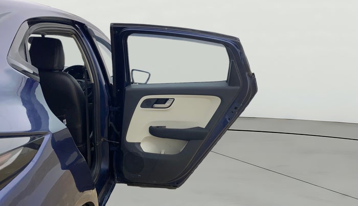 2023 Tata ALTROZ XZ PLUS SUNROOF CNG, CNG, Manual, 40,498 km, RHS Rear Door