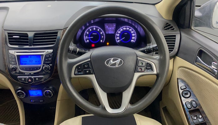 2012 Hyundai Verna FLUIDIC 1.6 VTVT SX, Petrol, Manual, 98,680 km, Steering Wheel Close Up